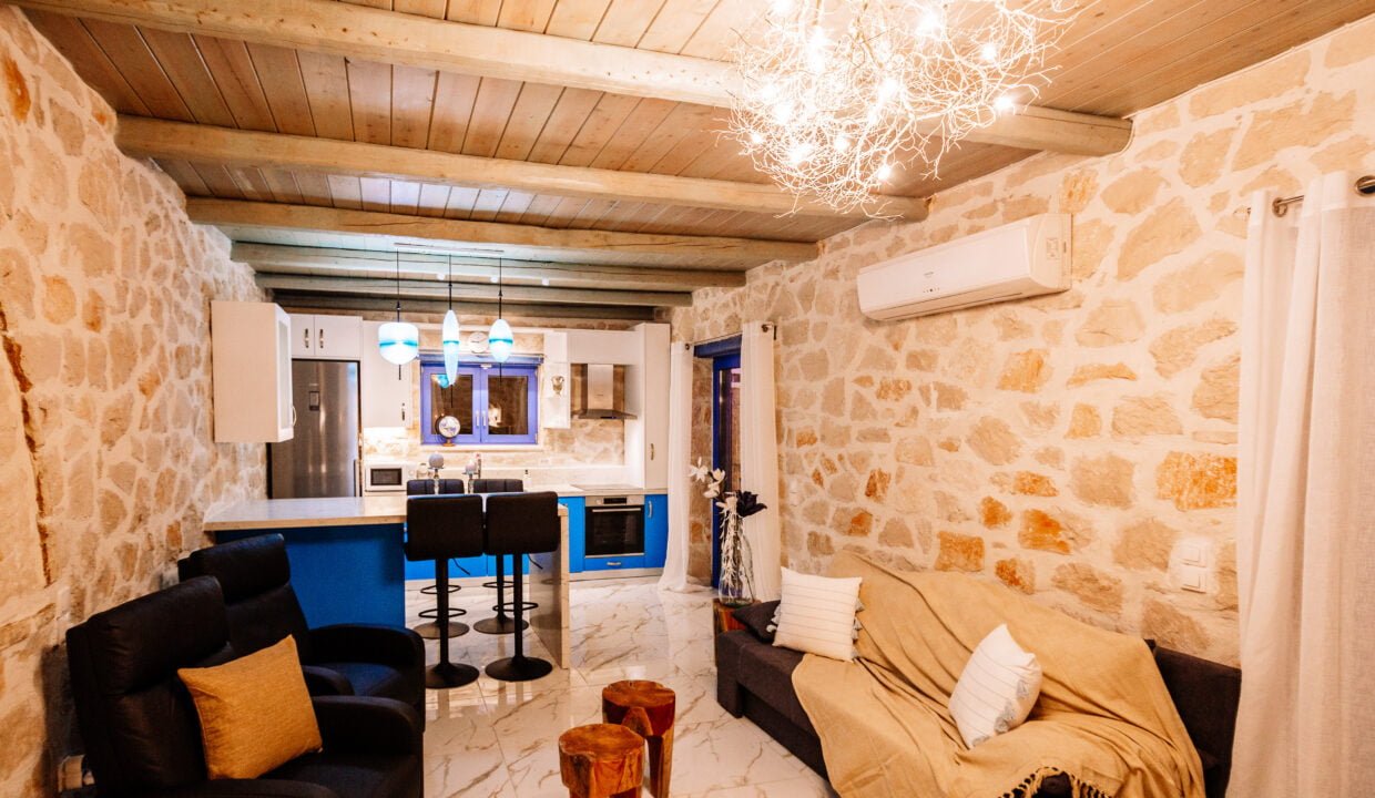 Rosemarie Night (53)