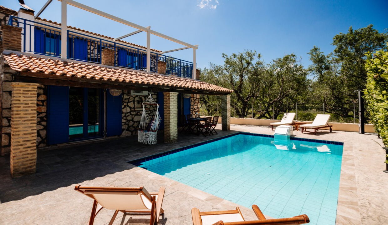 Rosemarie Psarrou (43)