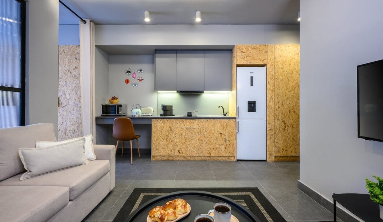 Psiri-vibes-superior-one-bedroom-apartment_02