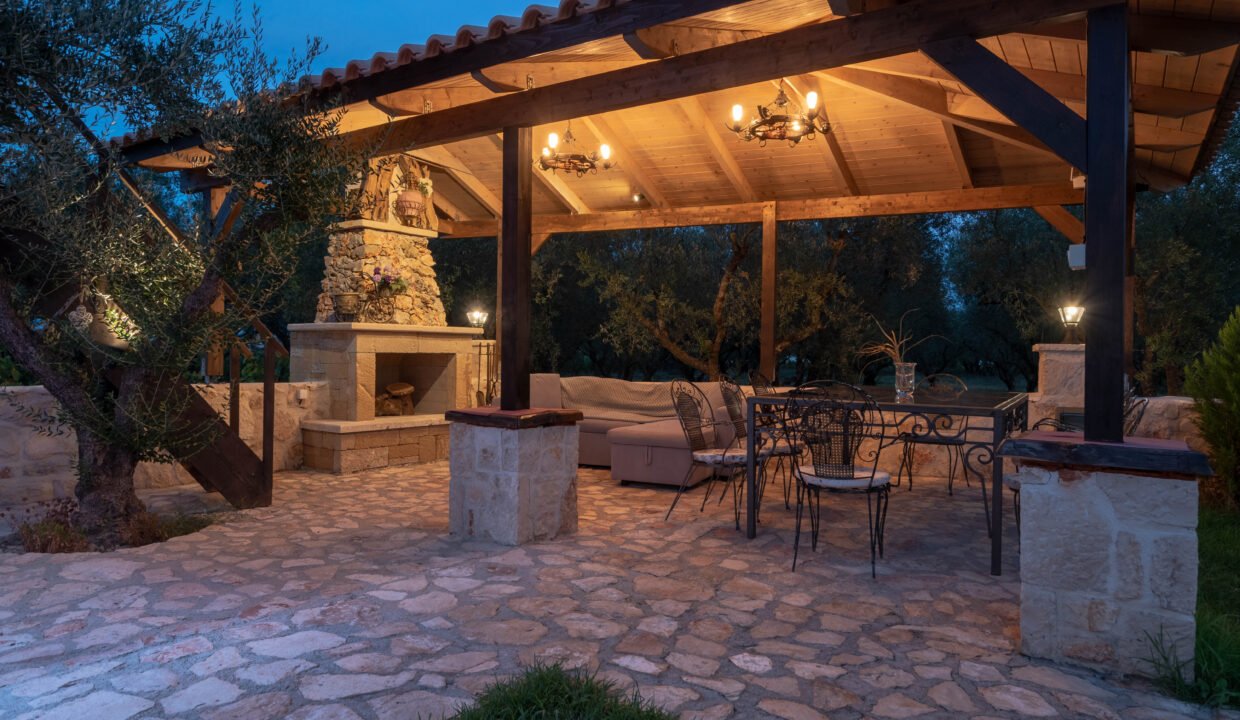 agro luxury villa (31)