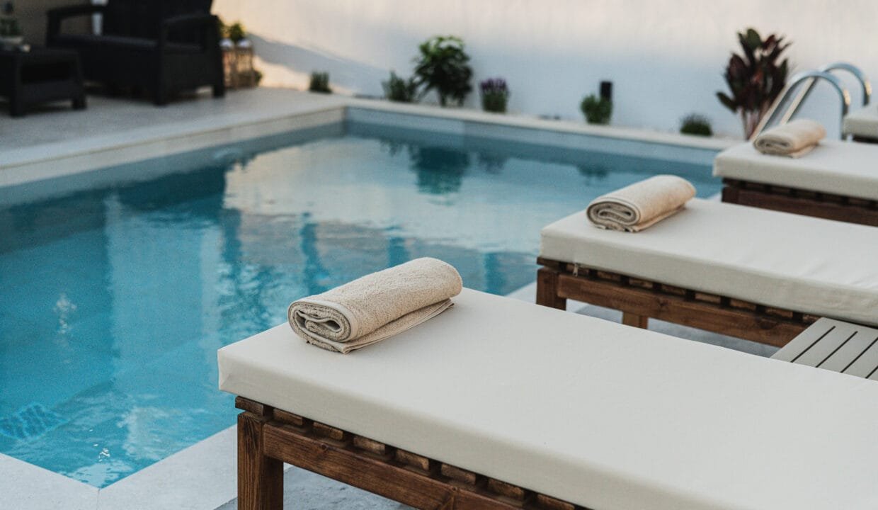 lumior-reversed (10)