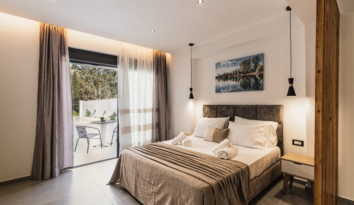 lumior-reversed (15)